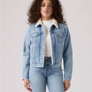 Women's Denim Jacket with Sherpa